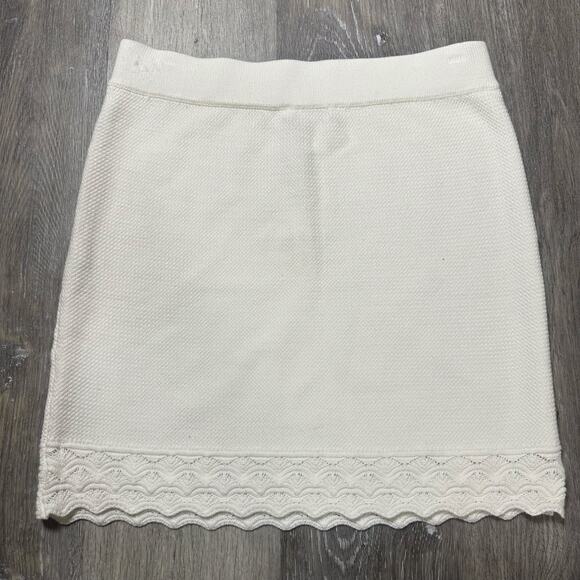 Club Monaco White Fancy Stitch Knit Mini Skirt - Picture 6 of 7